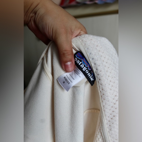 Womens Patagonia Zip Jacket - Picture 4 of 4